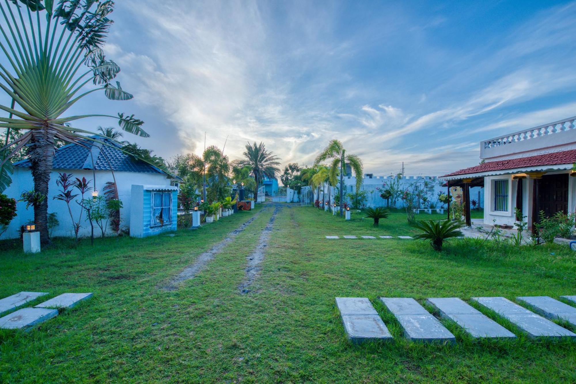 Le Epic Resort Virāmpattinam エクステリア 写真